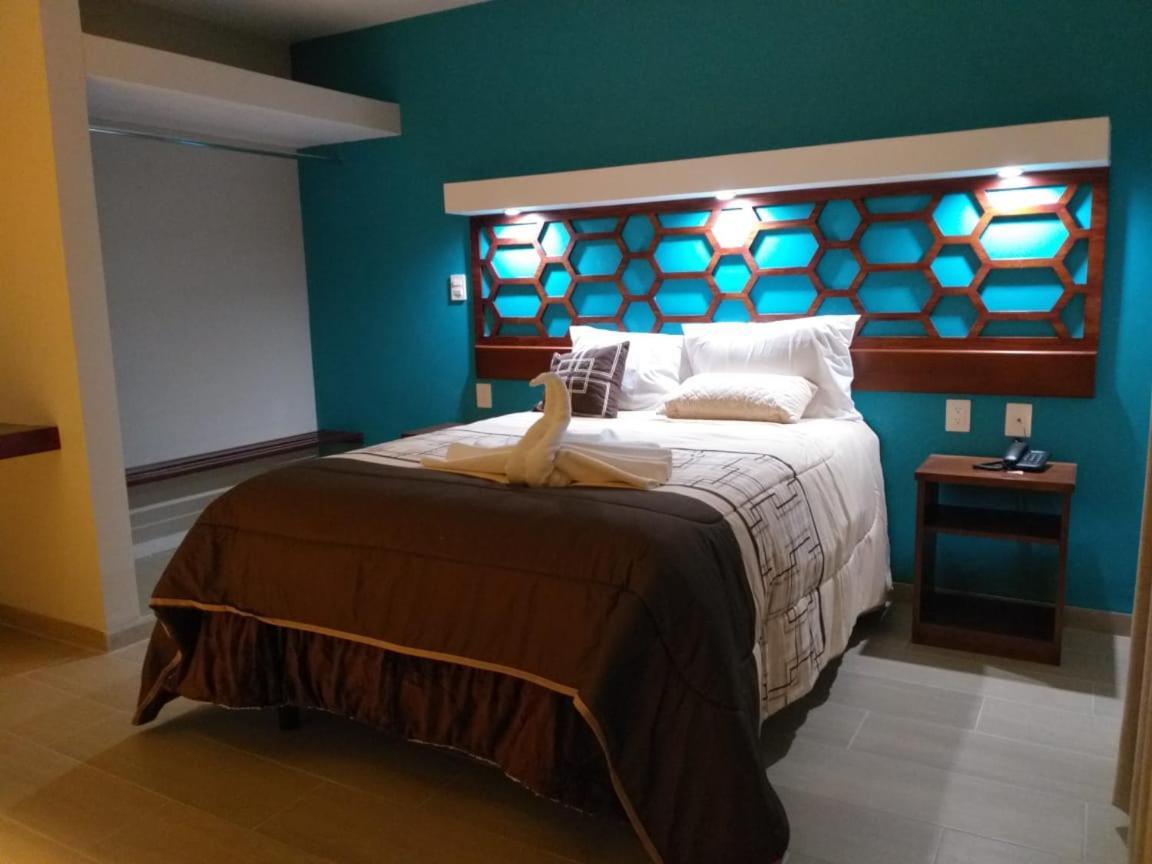 9 Estrellas Casa Hotel Комитан де Домингес Екстериор снимка
